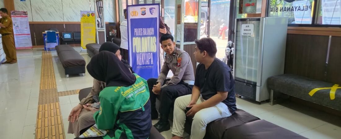 “Polantas Menyapa, Wujud Pelayanan Humanis Polres Balangan”