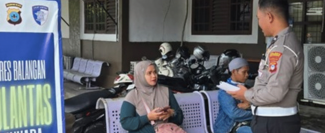 Sat Lantas Polres Balangan Gelar Polantas Menyapa di Bidang Regident