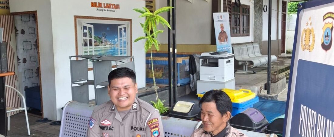 “Polantas Menyapa” Bidang Regident Sat Lantas Polres Balangan