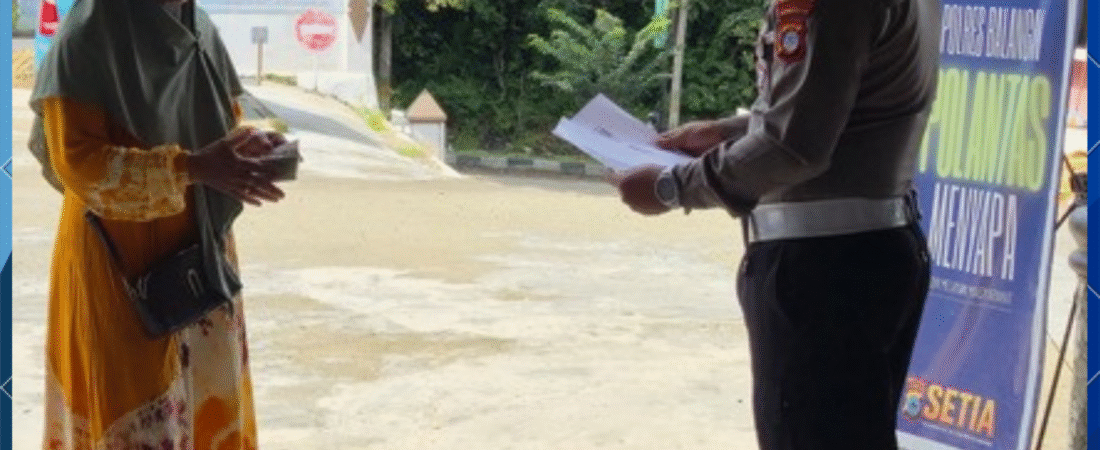 SAT LANTAS POLRES BALANGAN GELAR “POLANTAS MENYAPA” DI SAMSAT PARINGIN