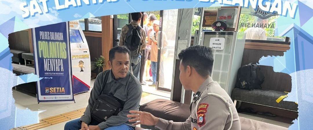 Polantas Menyapa: Sat Lantas Polres Balangan Berikan Edukasi Pelayanan Regident kepada Masyarakat